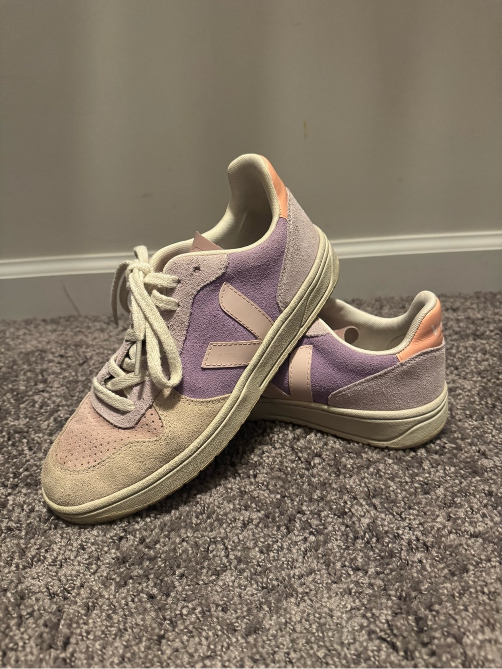 Veja Women's Lavender and Pink Suede Sneakers